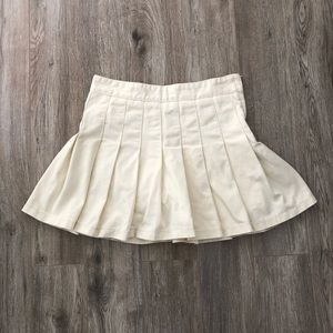 Brandy Melville tennis skirt